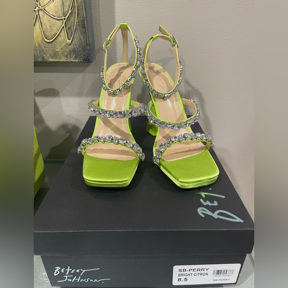 Betsey Johnson Neon Lime Jeweled Strap Block Heel Sandals - Picture 4 of 8